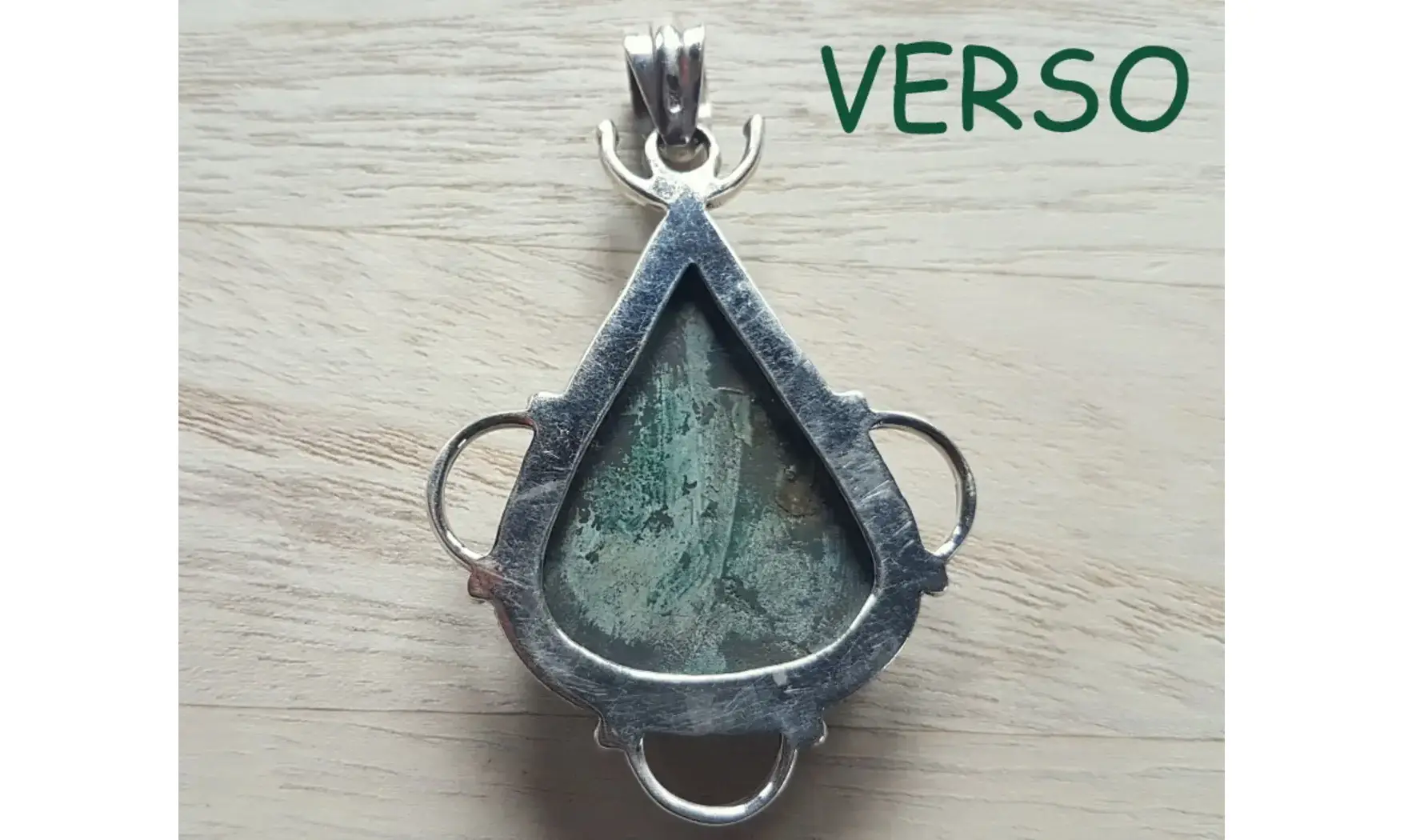 Malachite & 925 Silver plated pendant