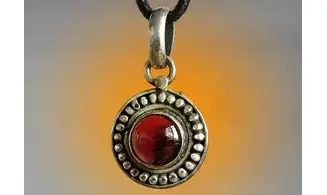Garnet & 925 Silver plated pendant