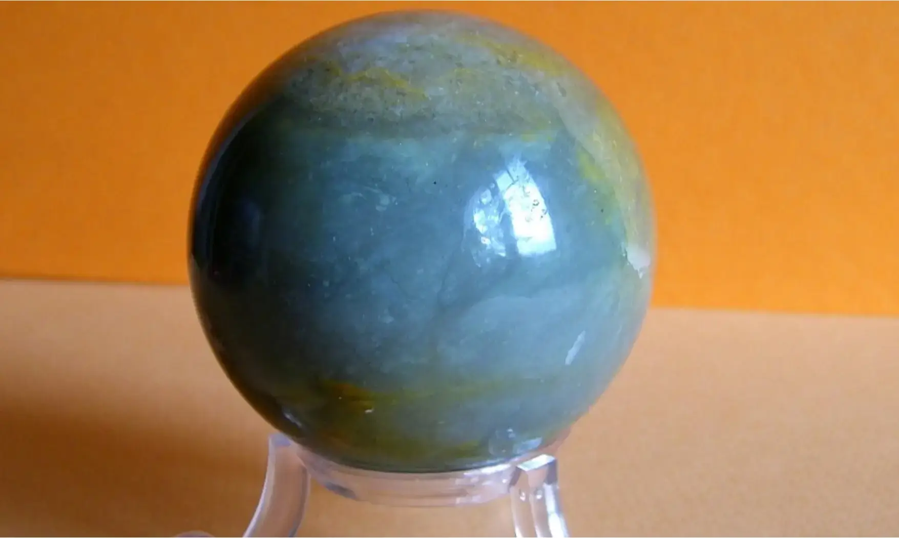 Agate Mousse Boule pierre