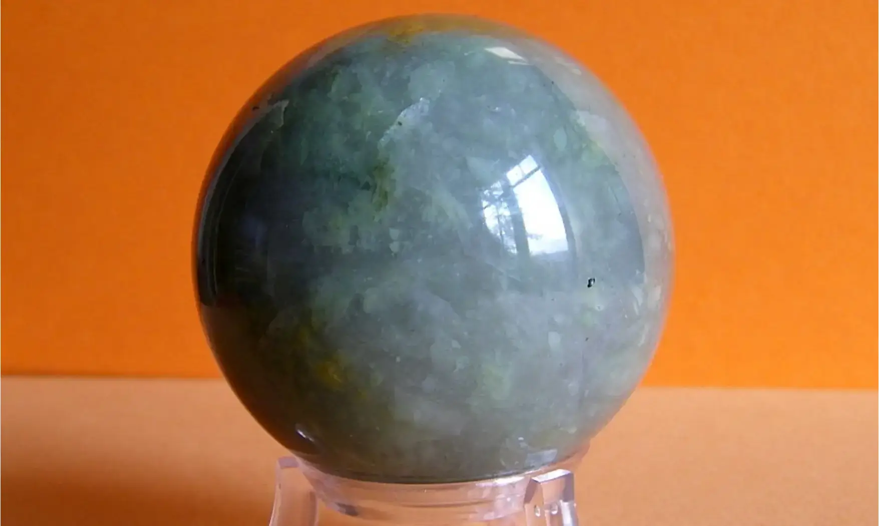 Agate Mousse Boule pierre