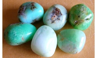 Chrysoprase pierre roulée