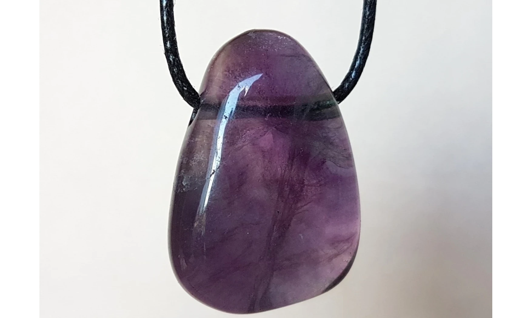 Fluorine Violette pierre percée 2