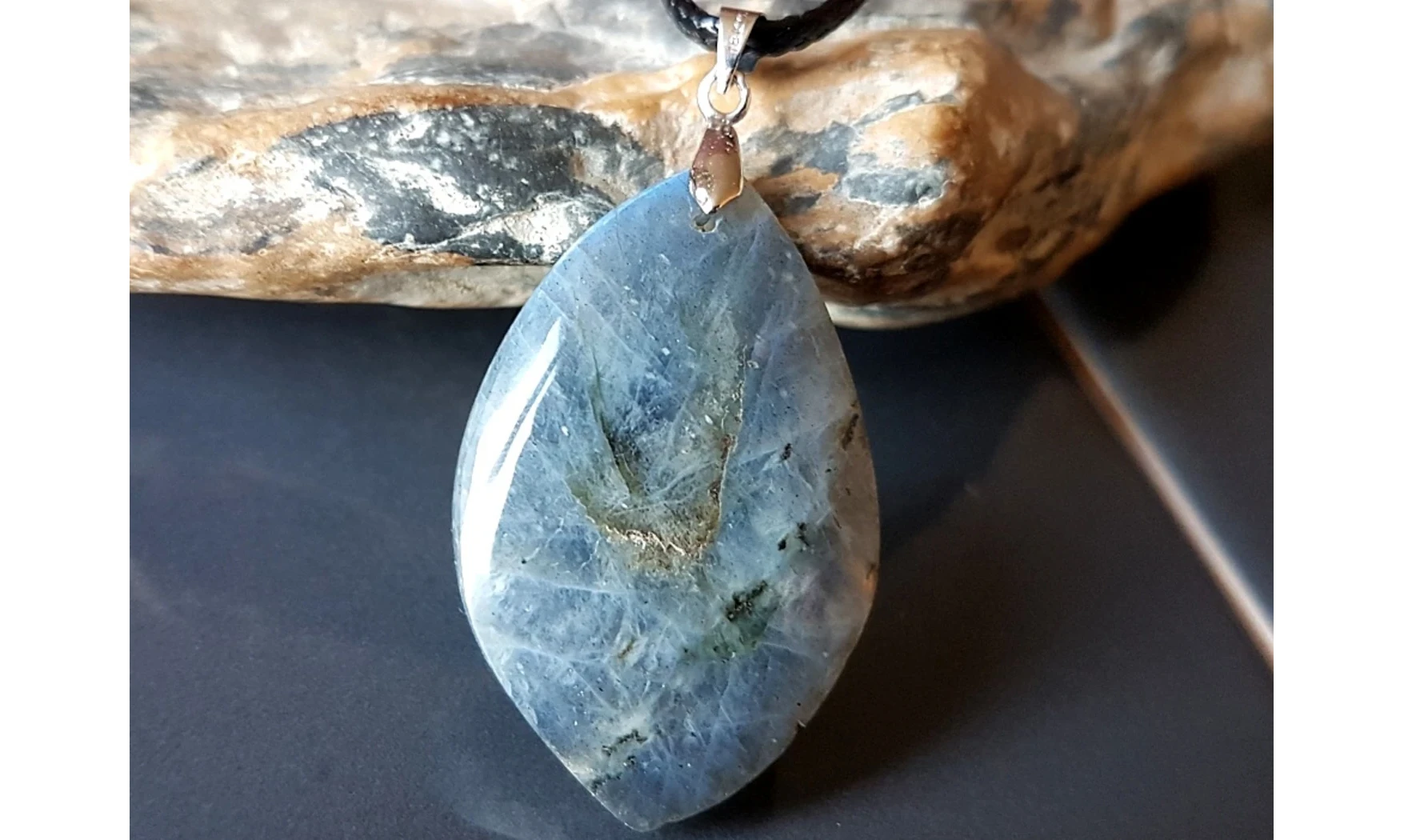 Labradorite Galet 2 pierre pendentif