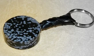 Snowflake Obsidian Keychain Diskus