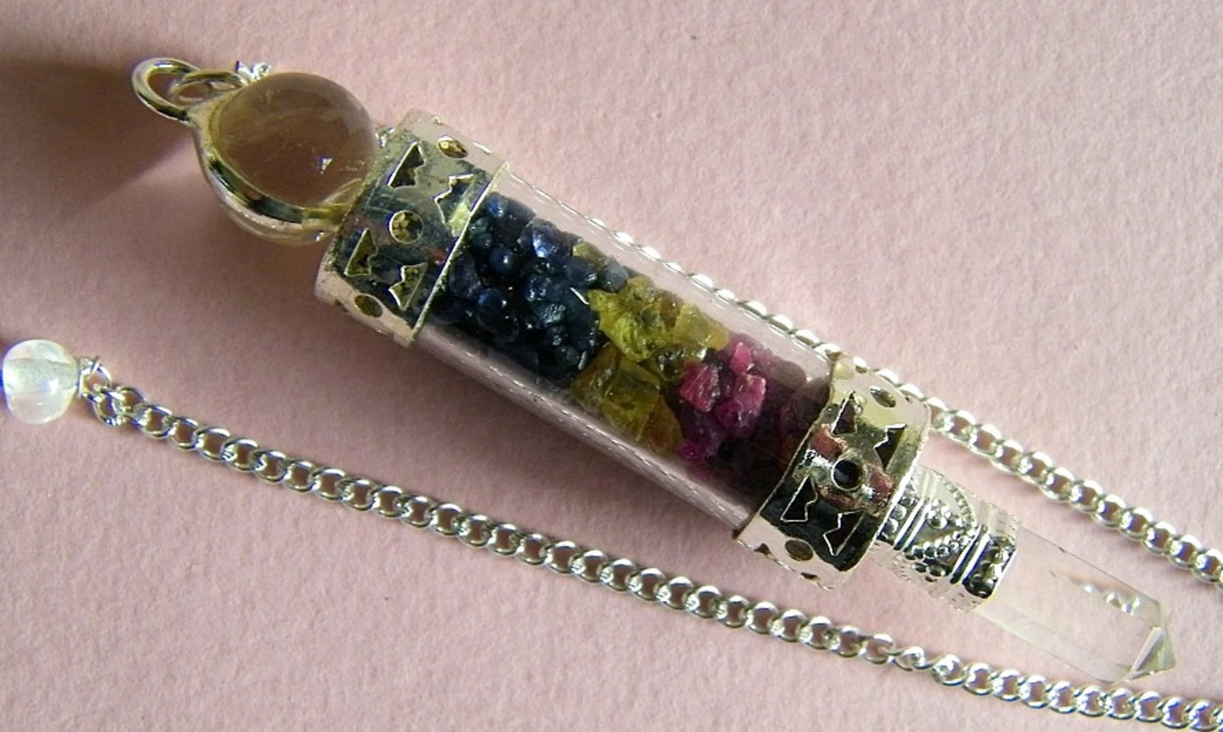 Saphir pierre Pointe Cristal Pendule