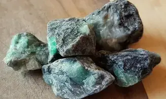 Emerald rough