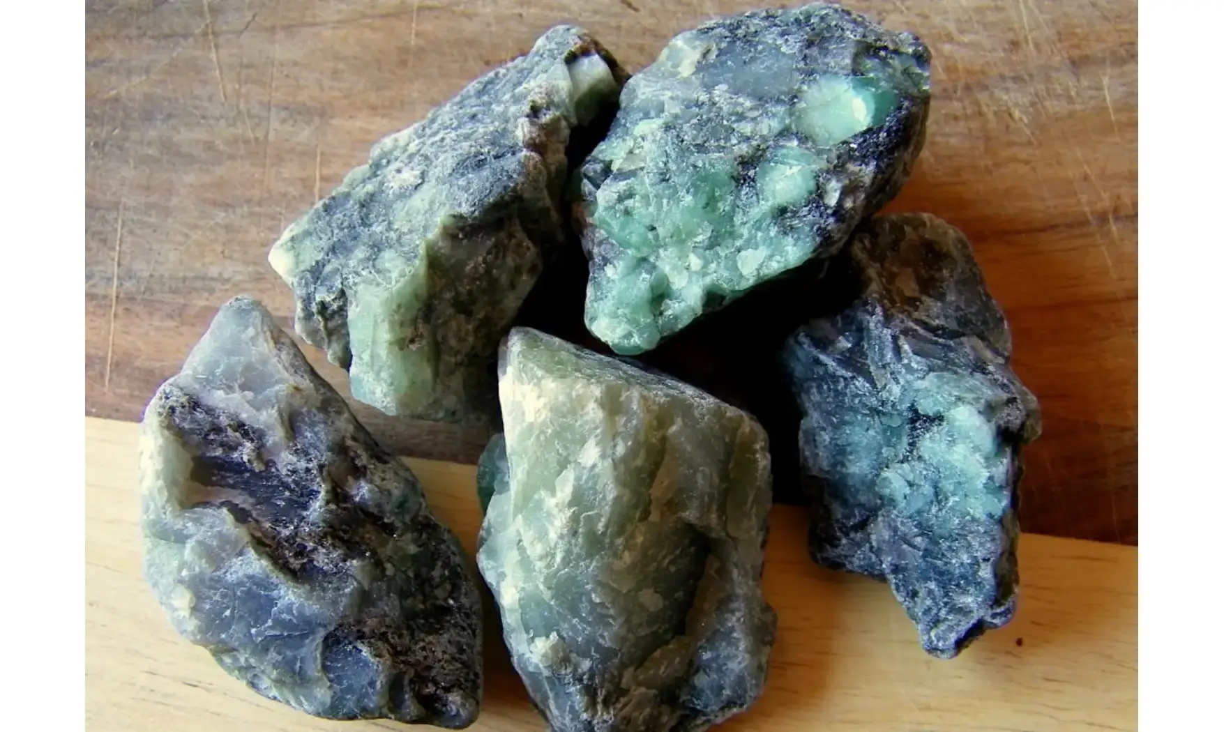 Emerald rough