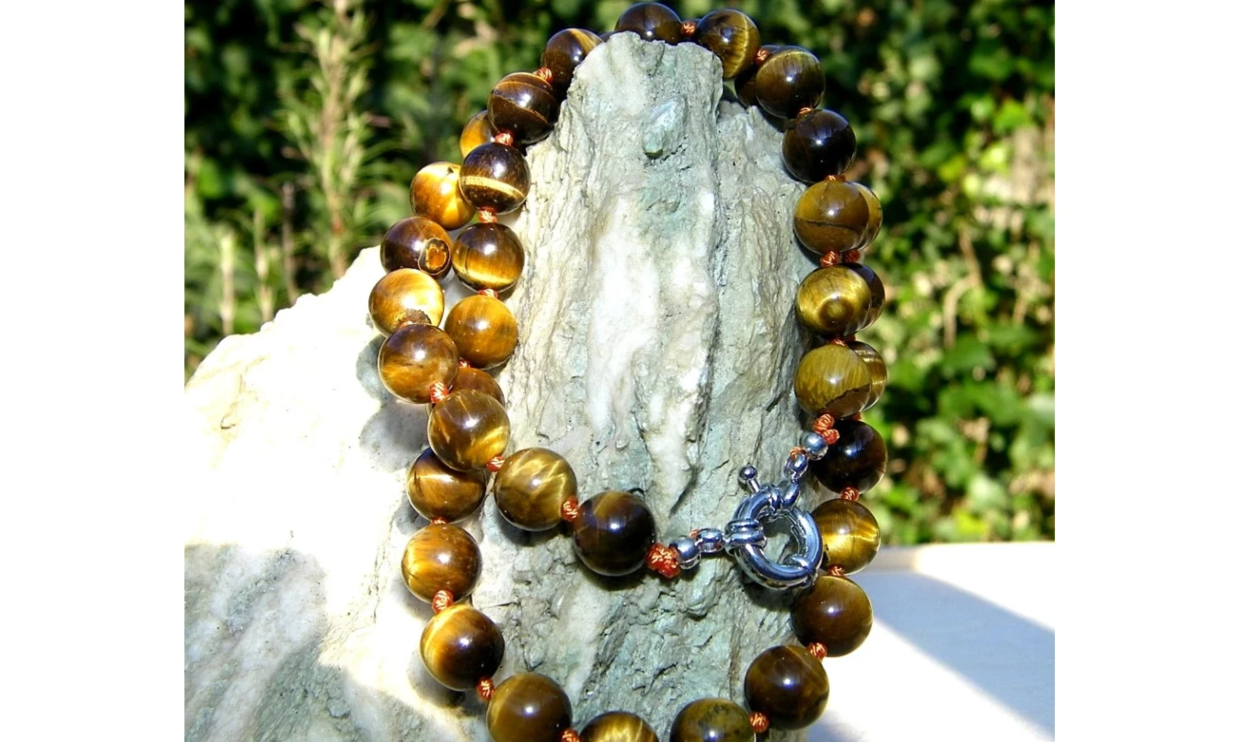 Oeil de Tigre pierres Boules collier