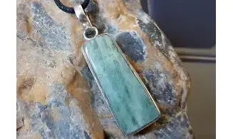 Aquamarine & 925 Silver plated pendant 3