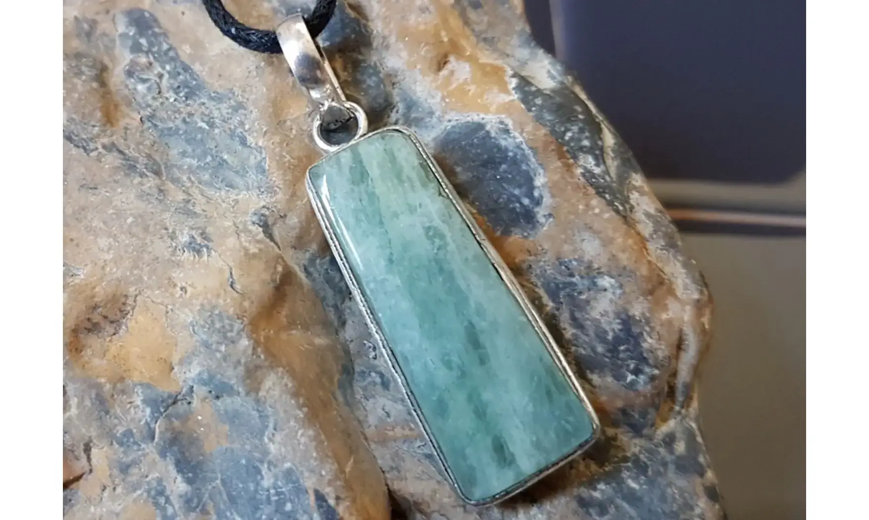 Aquamarine & 925 Silver plated pendant 3