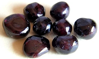 Garnet Tumbled Stone