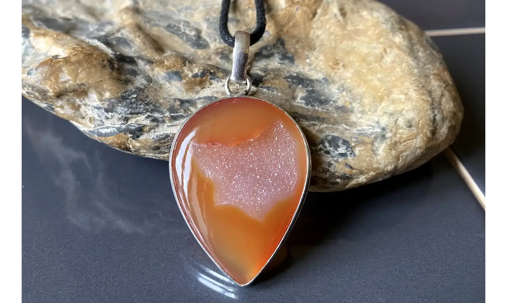 Cornaline Druzy pendentif & Argent