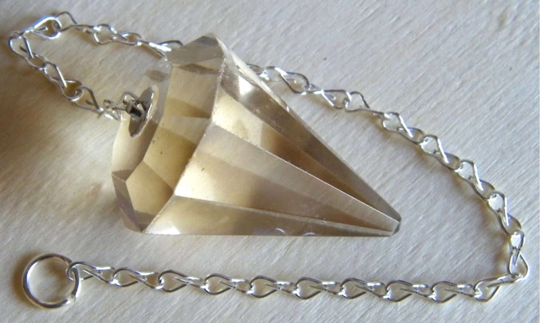 Citrine naturelle pierre pendule cône