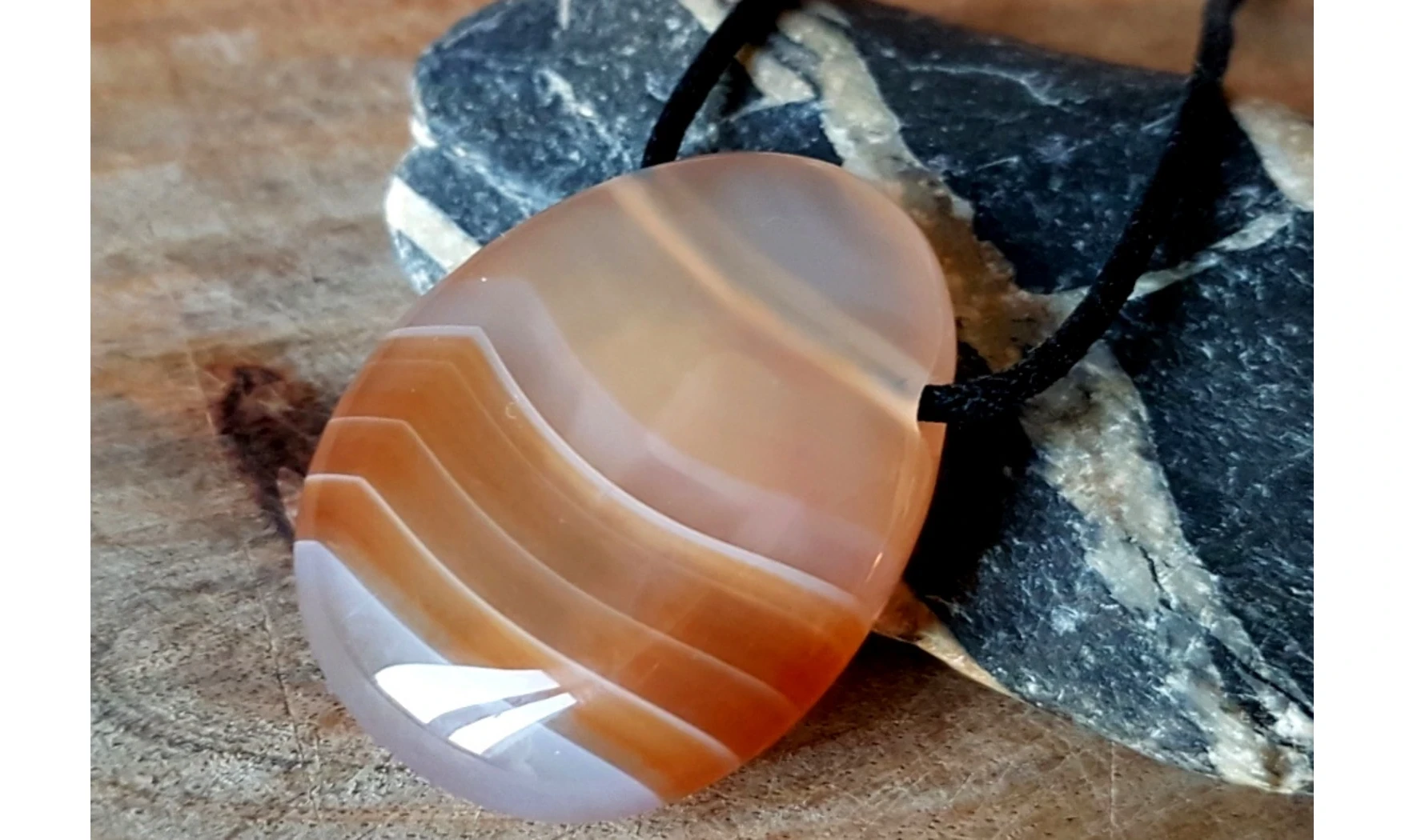Cornaline pierre percée 3 pendentif