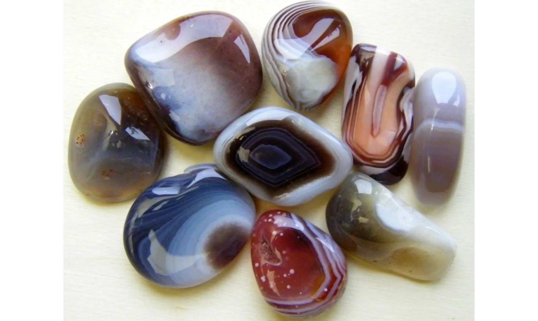 Agate de Botswana pierre roulée