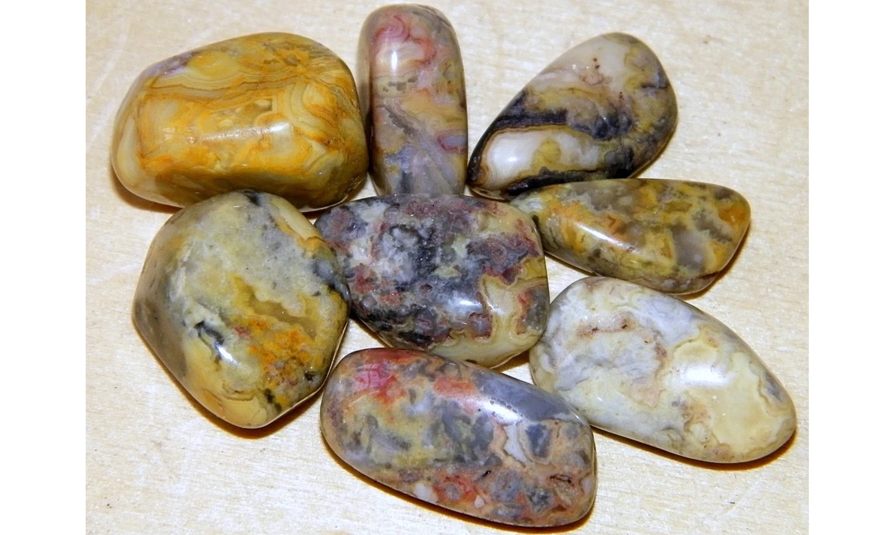 Agate Crazy Lace pierre roulée