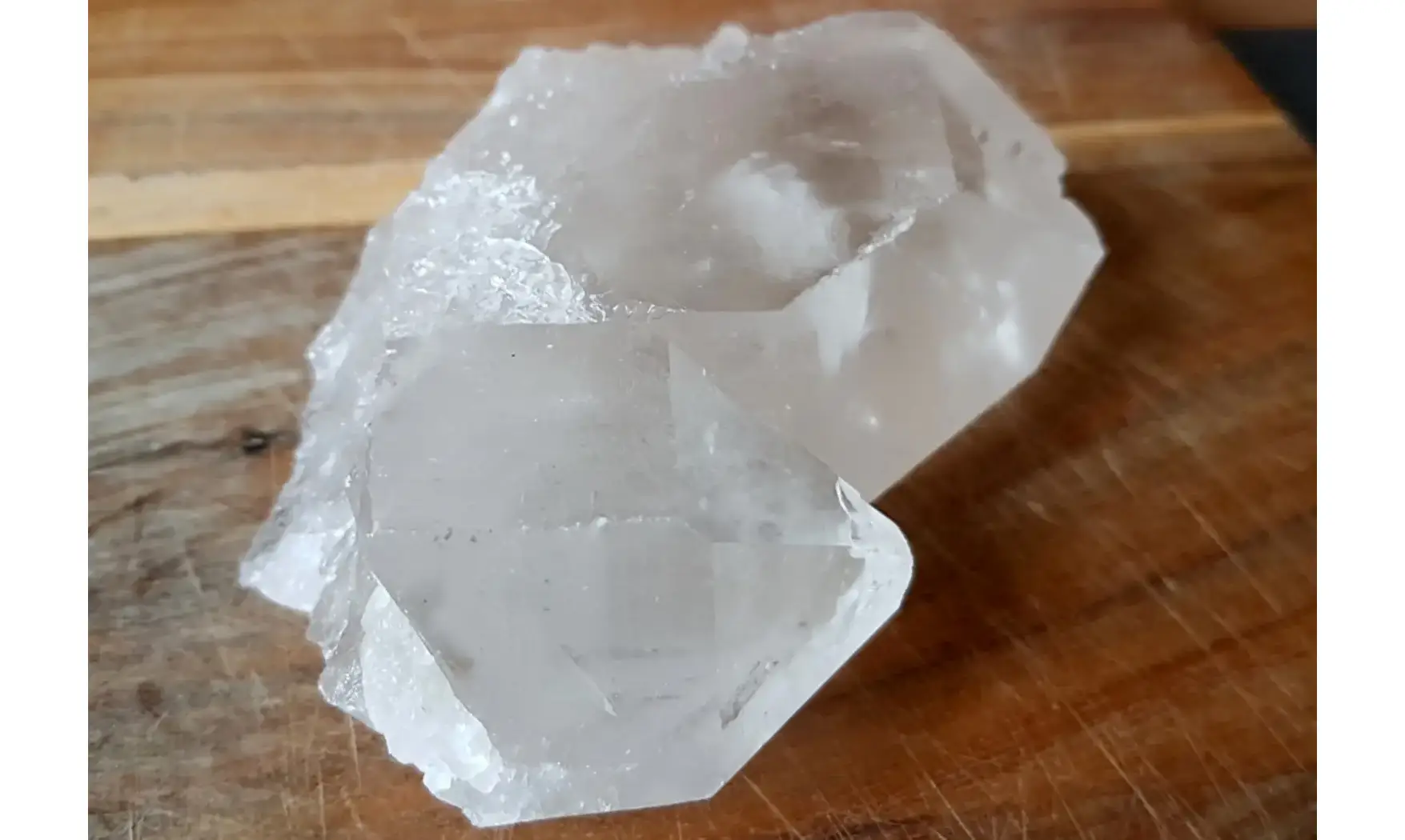 Cristal de roche Gerbe Pierre Brute 2