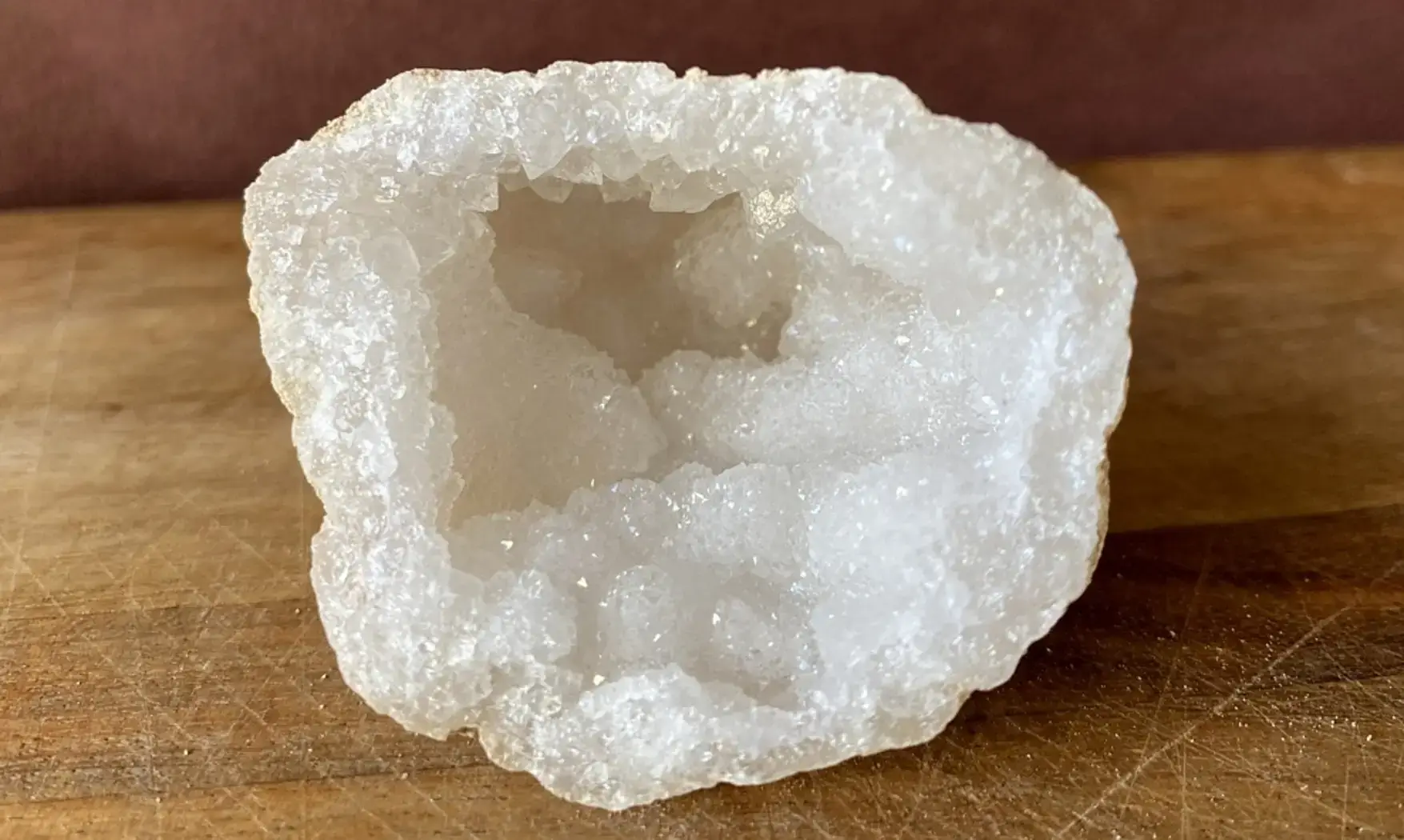 Cristal de roche Géode 12 Cristaux