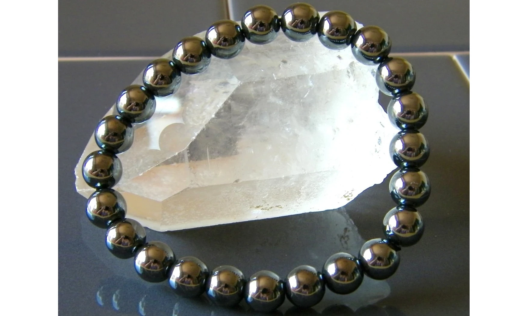 Hématite pierres Boules bracelet