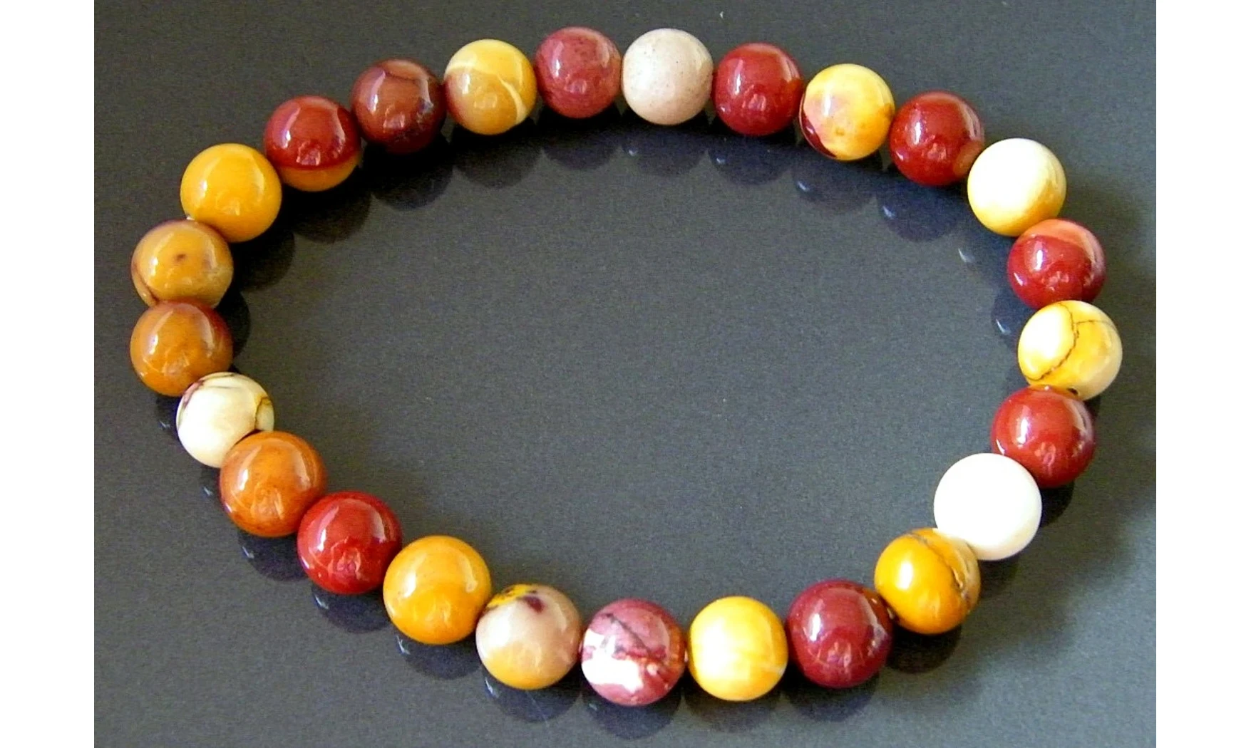 Mookaite Jasper Round beads bracelet