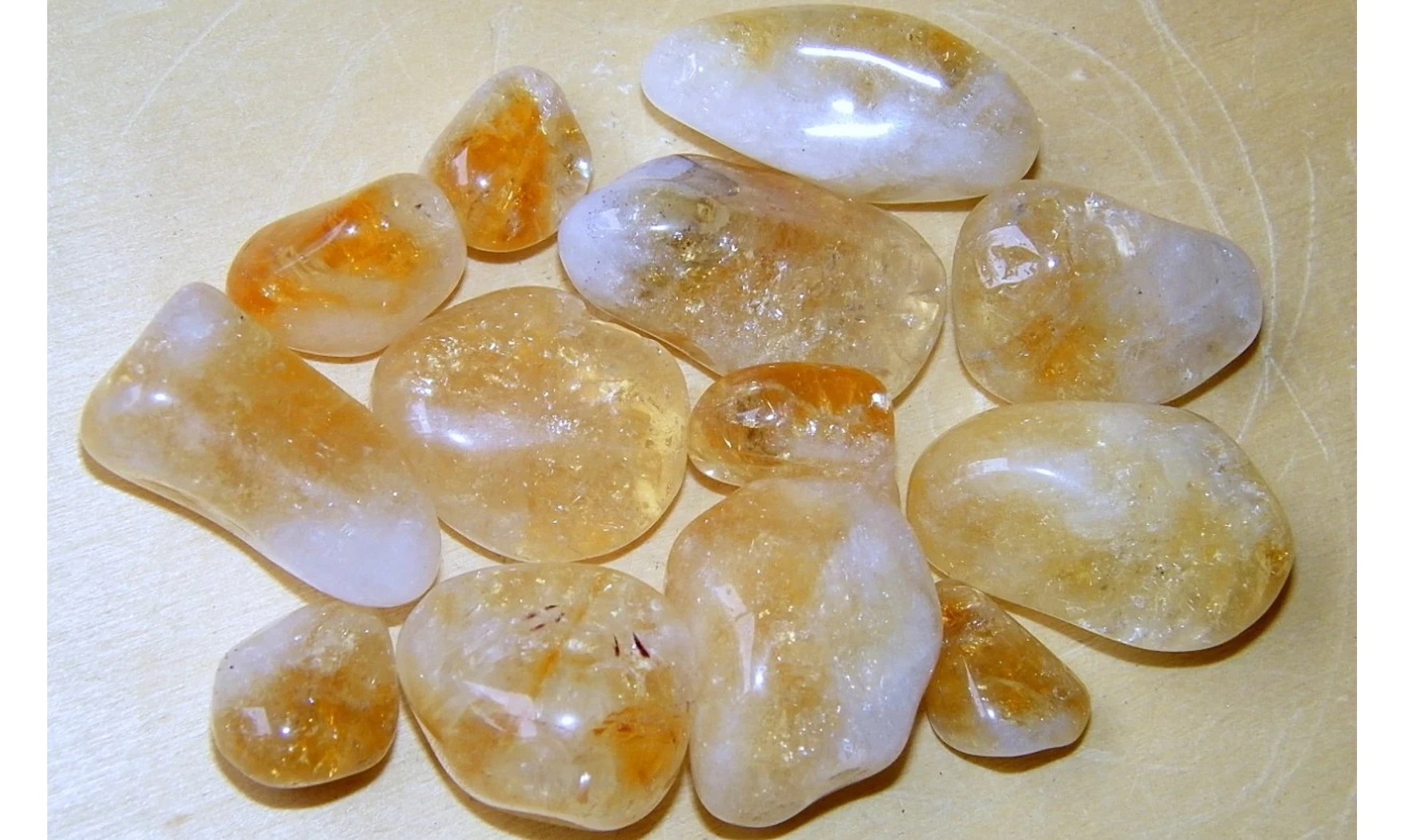 Citrine Chauffée pierre roulée
