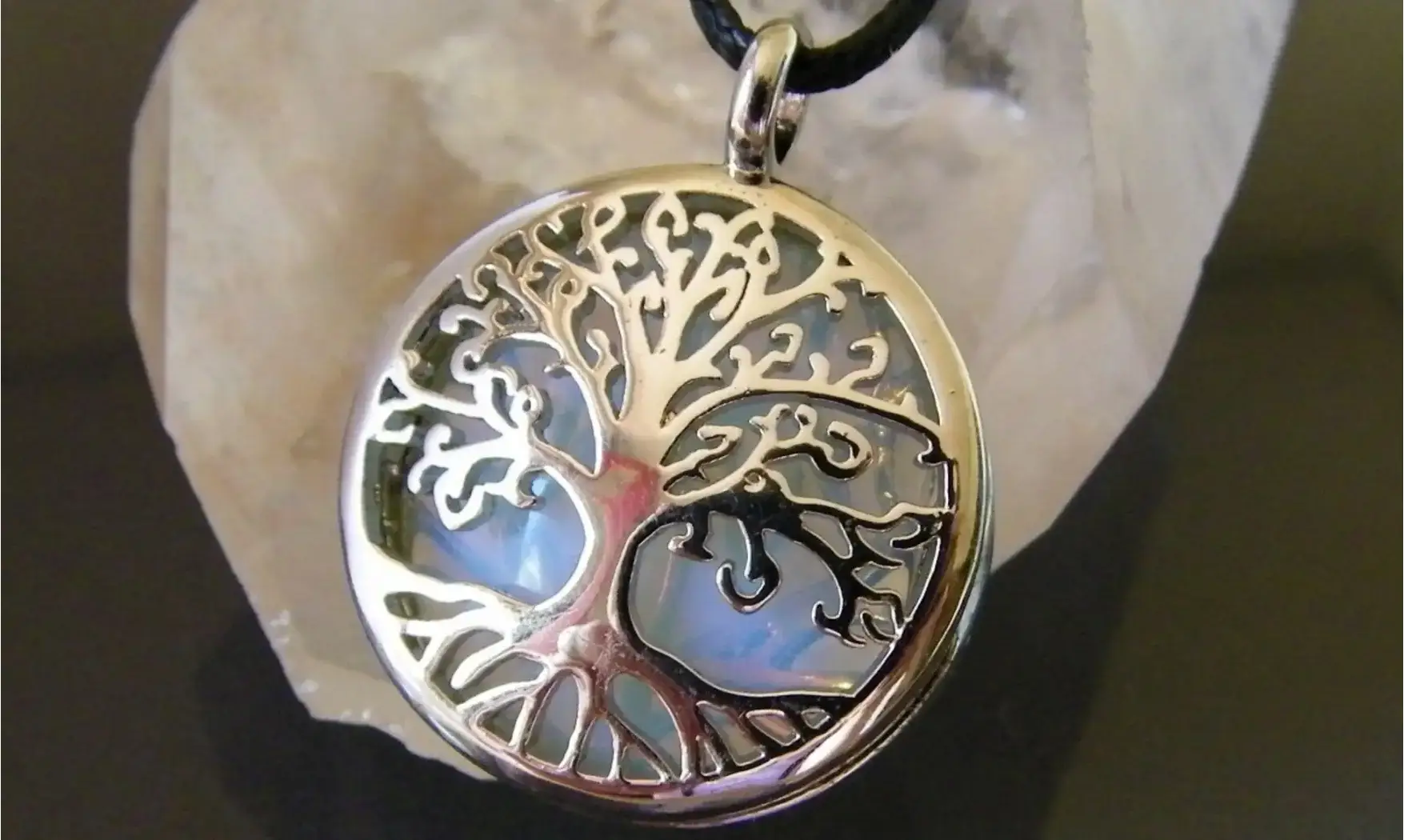 Arbre de Vie Opalite pierre pendentif