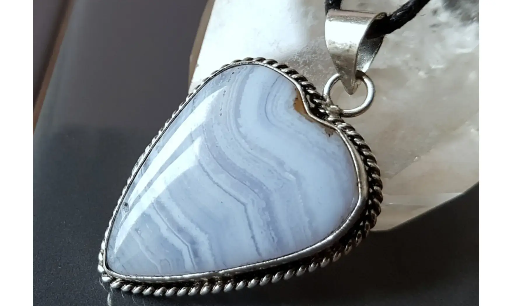 Blue Chalcedony 1 & 925 Silver plated