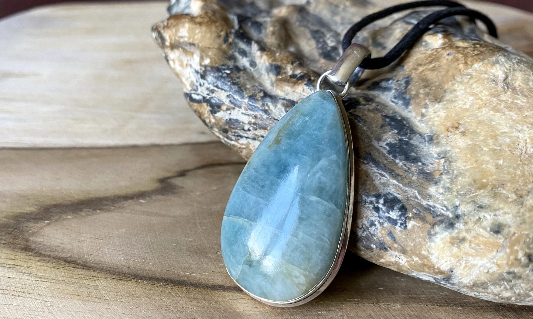 Aquamarine & 925 Silver plated pendant 2