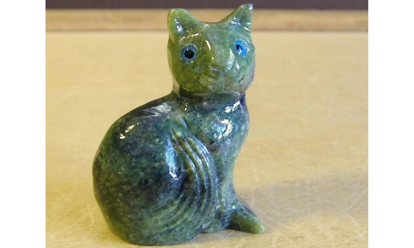 Chat pierre Serpentine