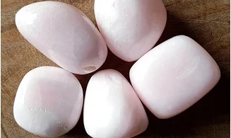 Manganocalcite Tumbled stone