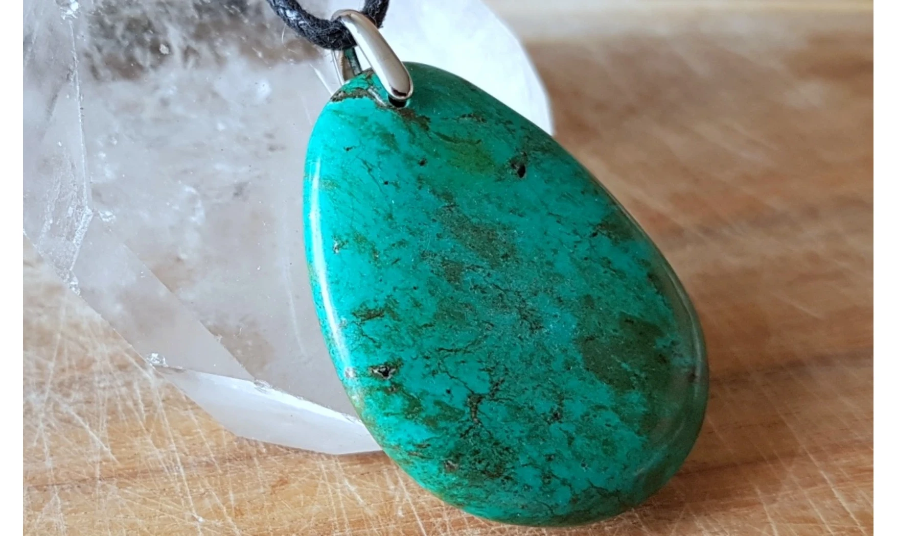 Chrysocolle Galet pendentif
