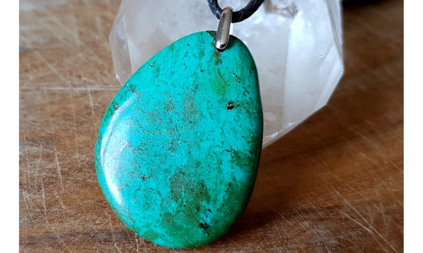 Chrysocolle Galet pendentif
