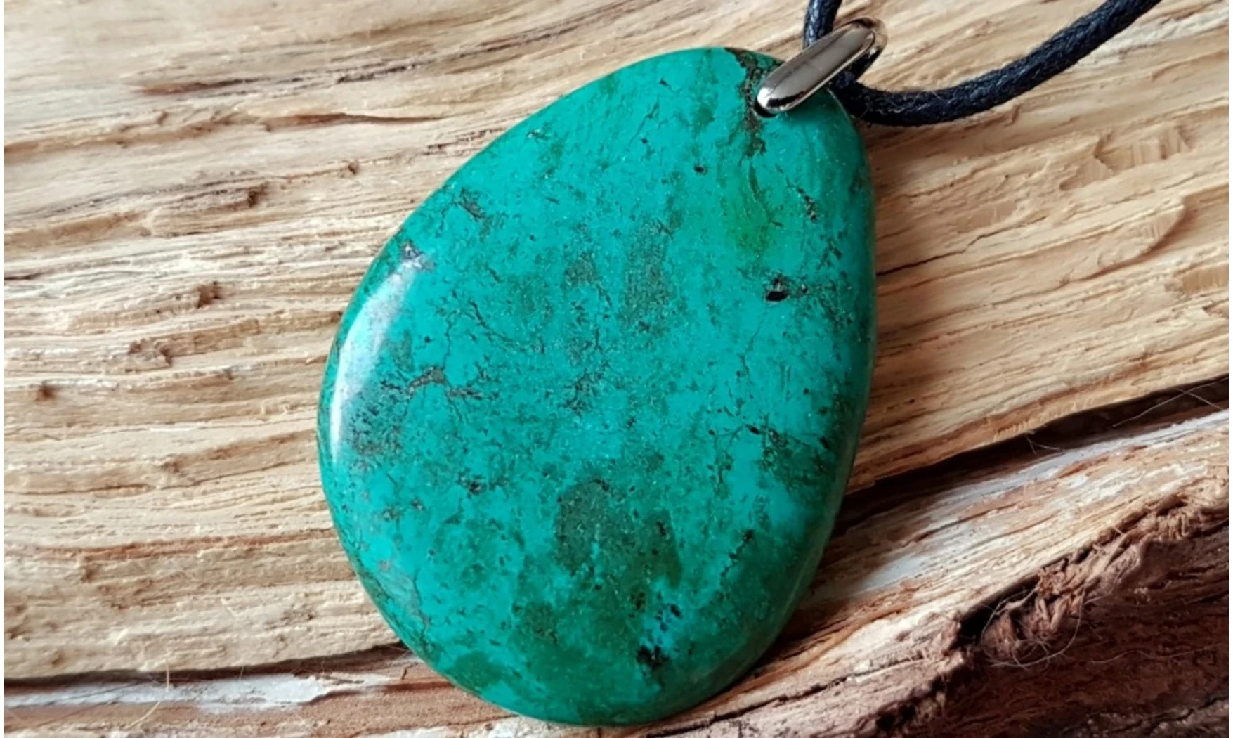 Chrysocolle Galet pendentif