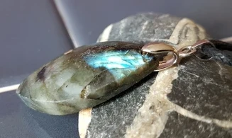 Labradorite Palm stone 9 pendant