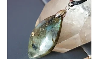 Labradorite Galet 9 pierre pendentif