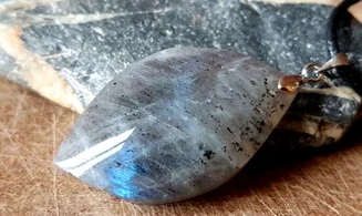 Labradorite Palm stone 4 pendant