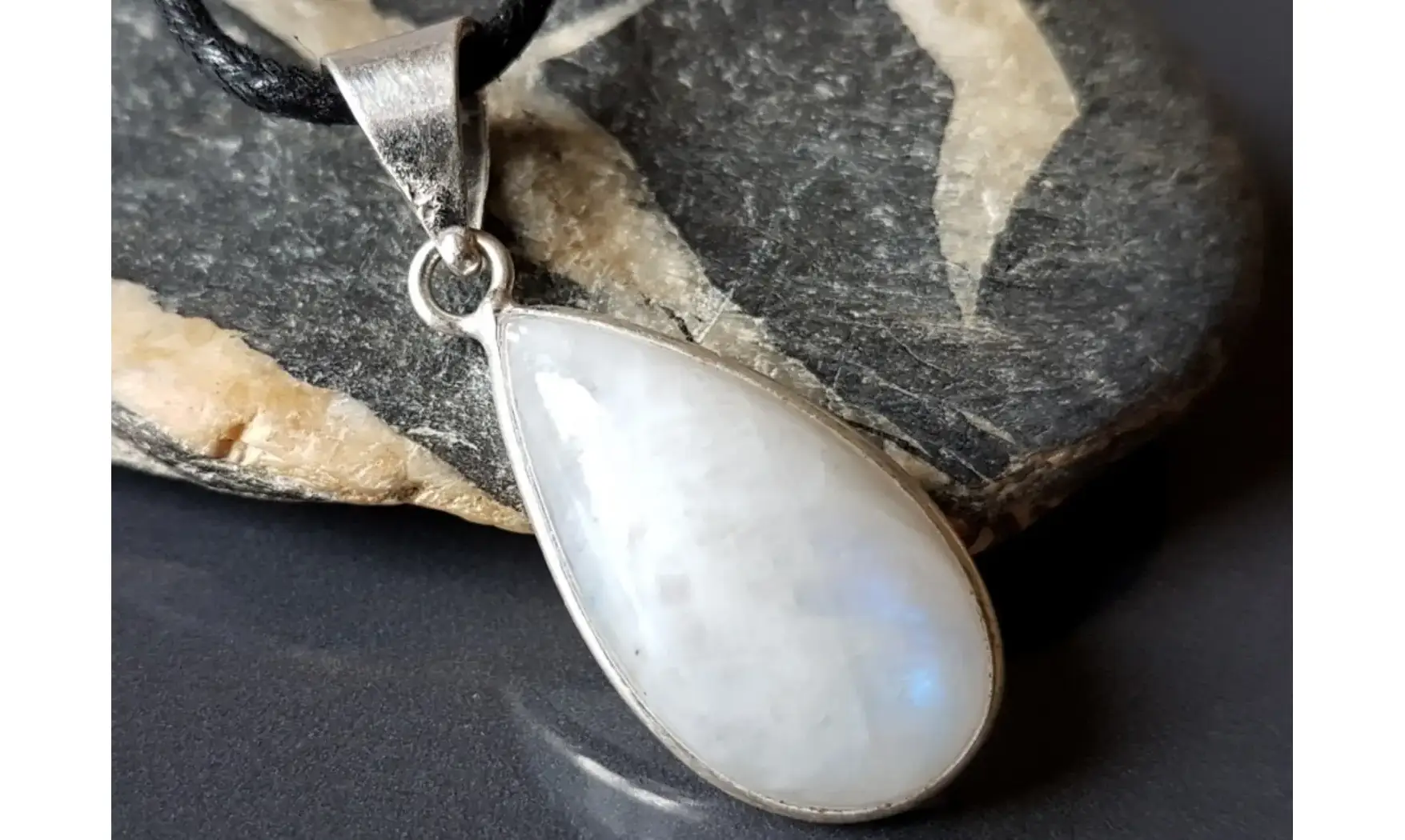 Pierre de Lune pendentif 3 & Argent