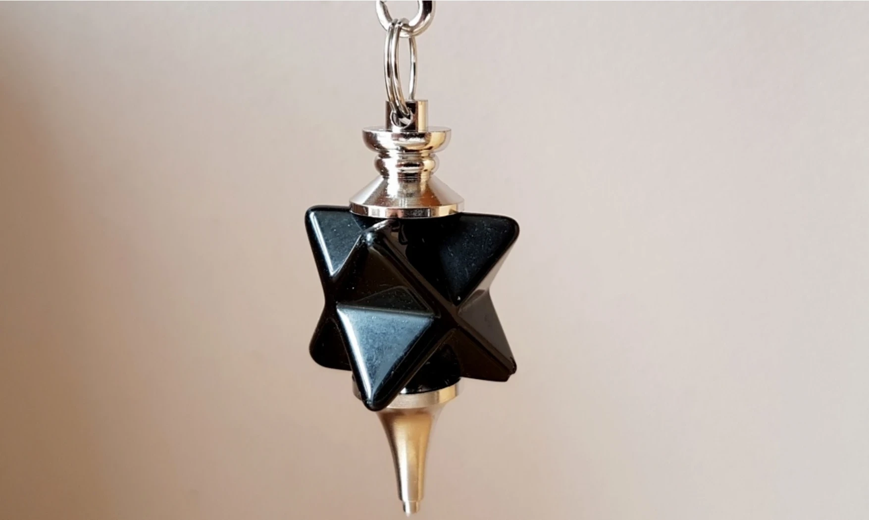 Onyx noir pierre Merkaba Pendule