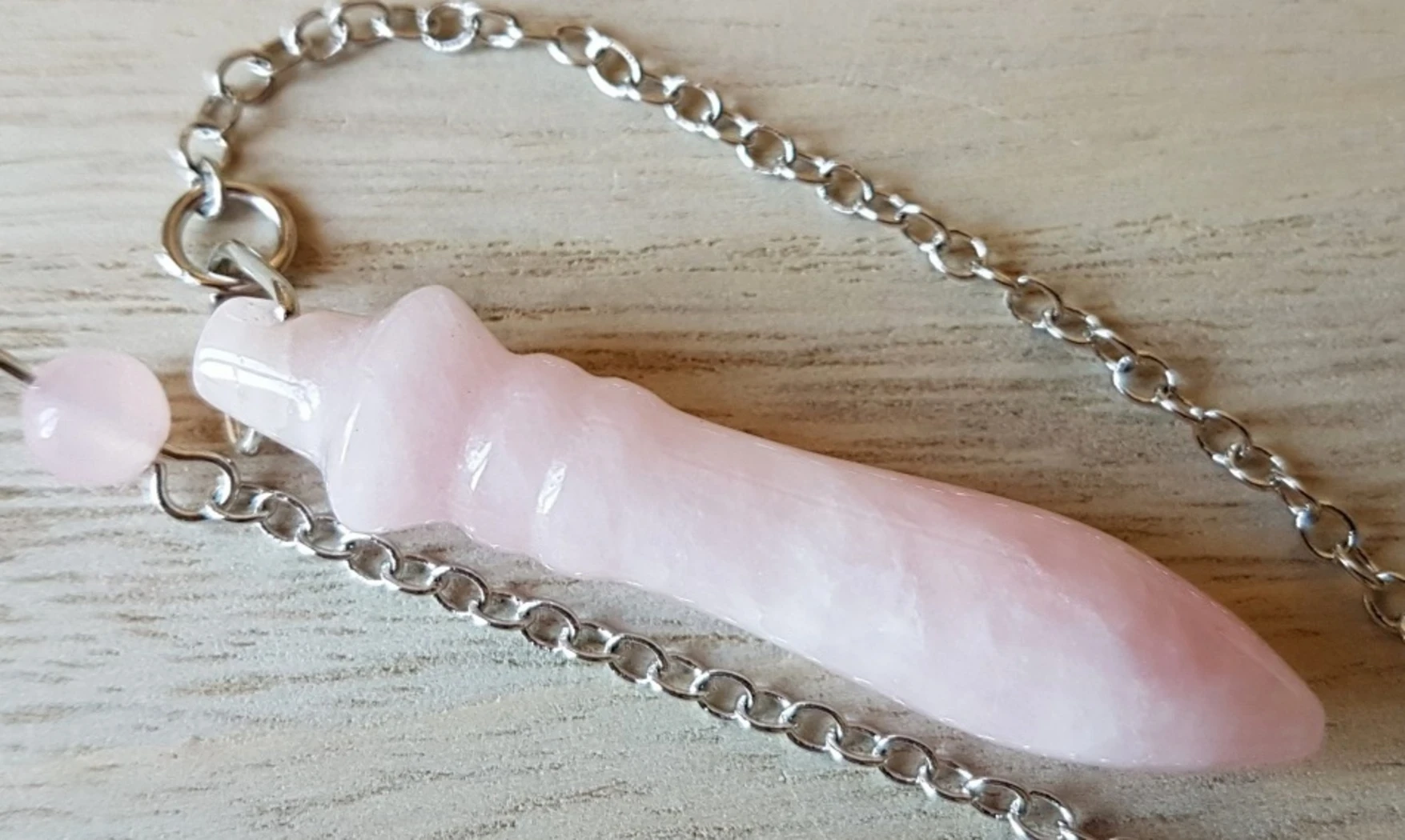 Quartz rose pendule Thot
