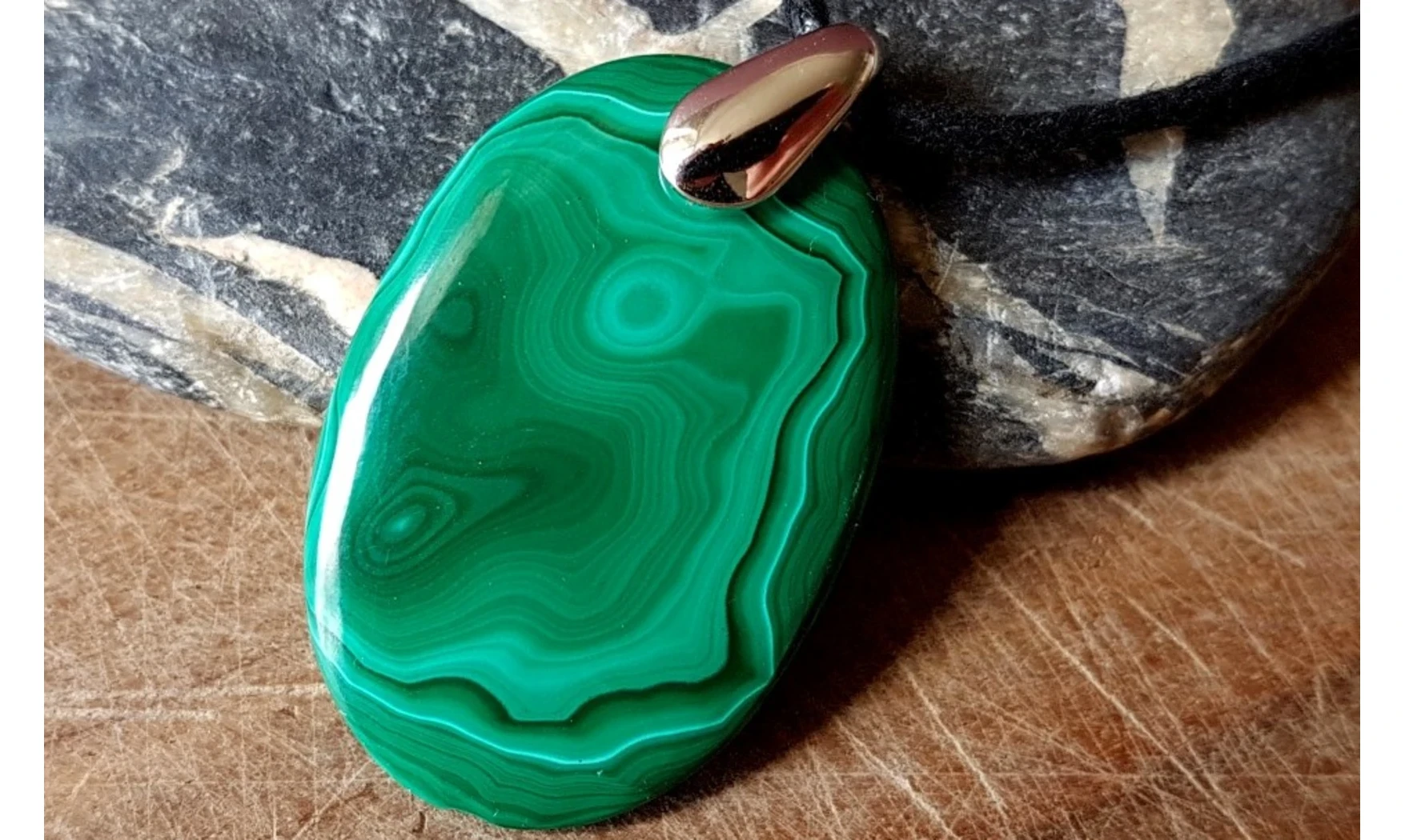 Malachite Galet pierre pendentif