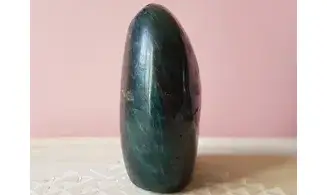 Apatite bleue Pierre Bloc poli 2