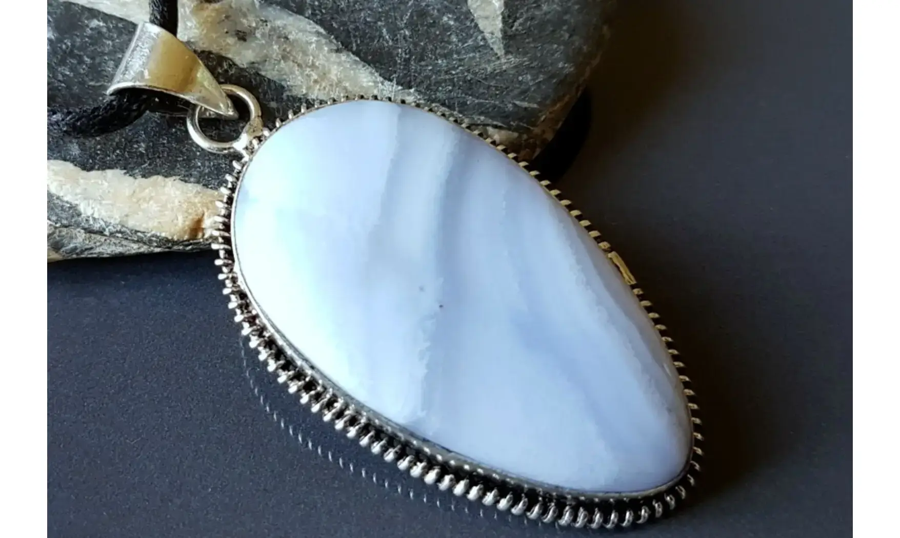 Blue Chalcedony 2 & 925 Silver plated
