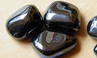 Hématite pierre roulée