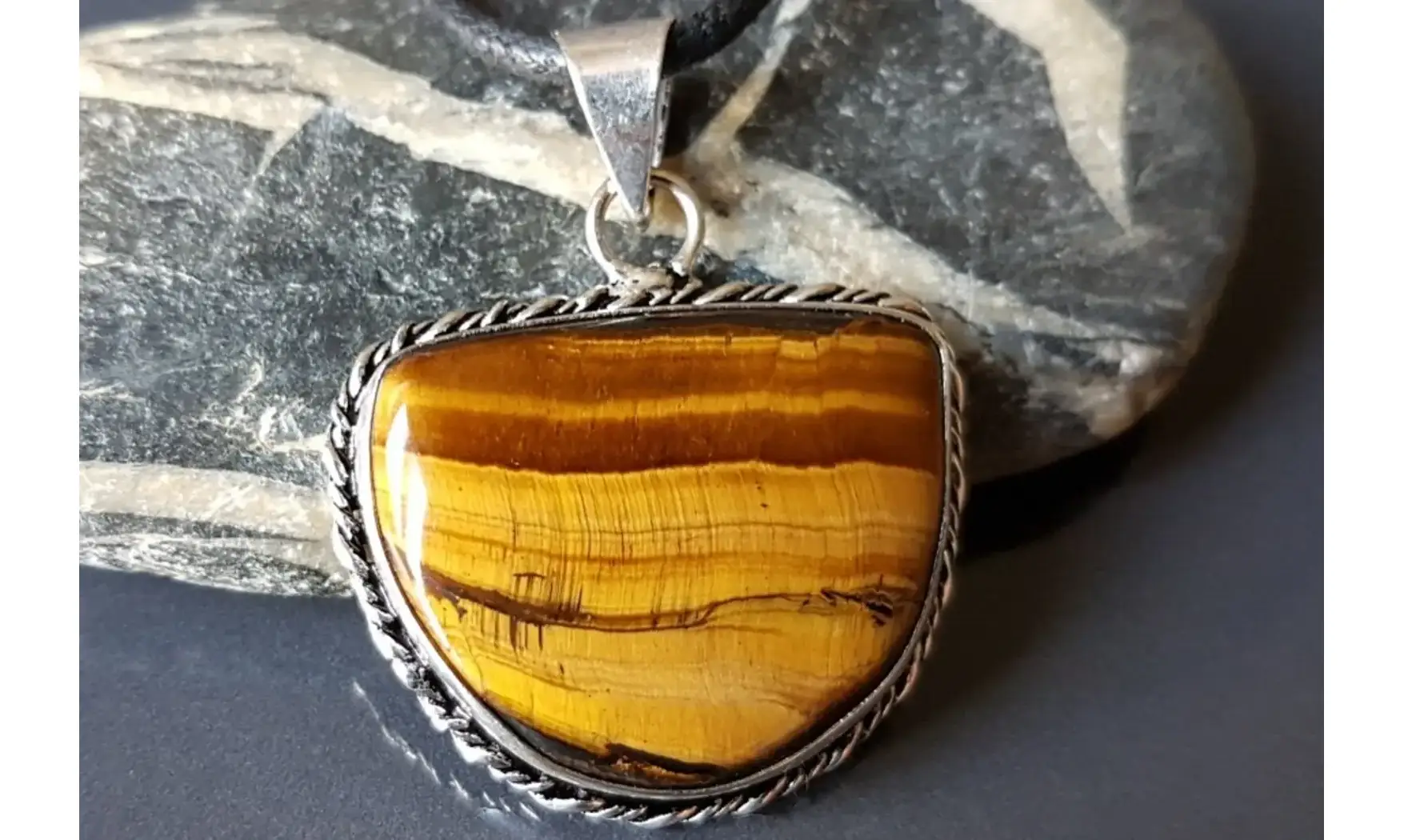 Oeil de Tigre 4 pendentif & Argent
