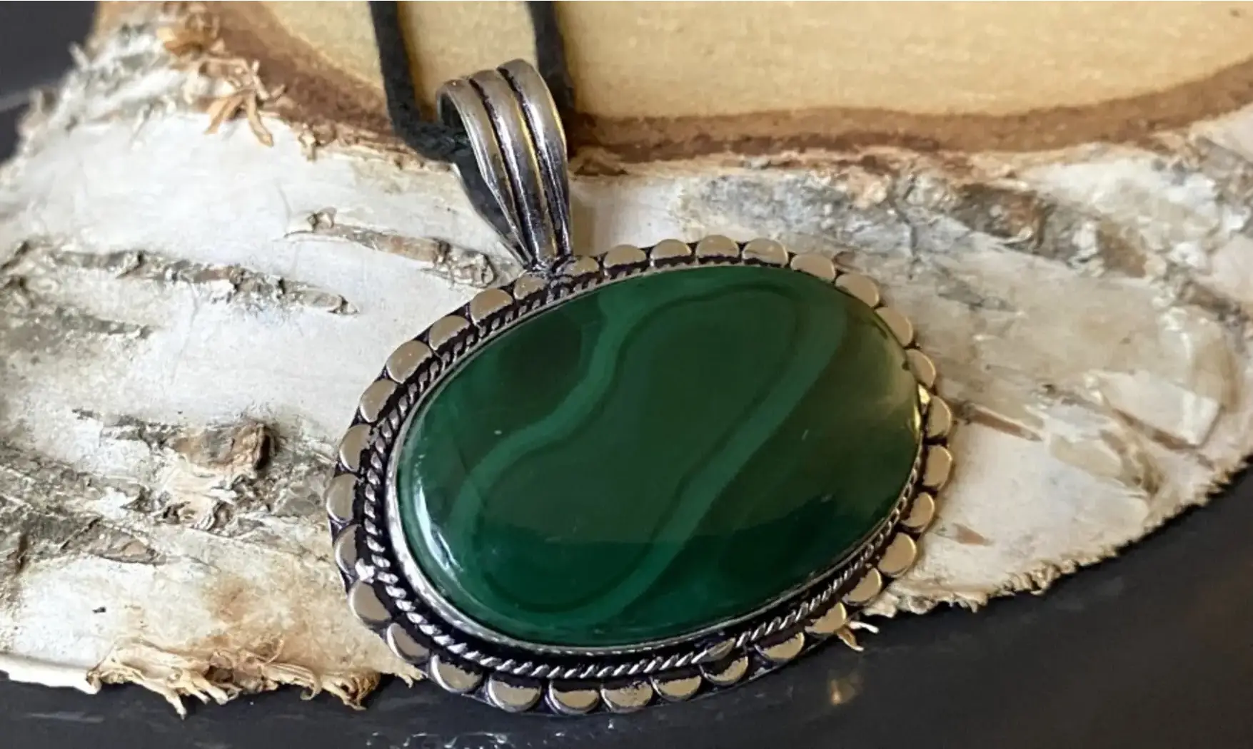 Malachite 4 & 925 Silver plated pendant