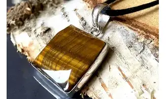 Tiger Eye 7 & 925 Silver plated pendant