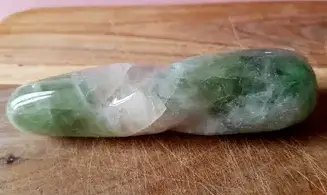 Fluorite Wand Massage 2