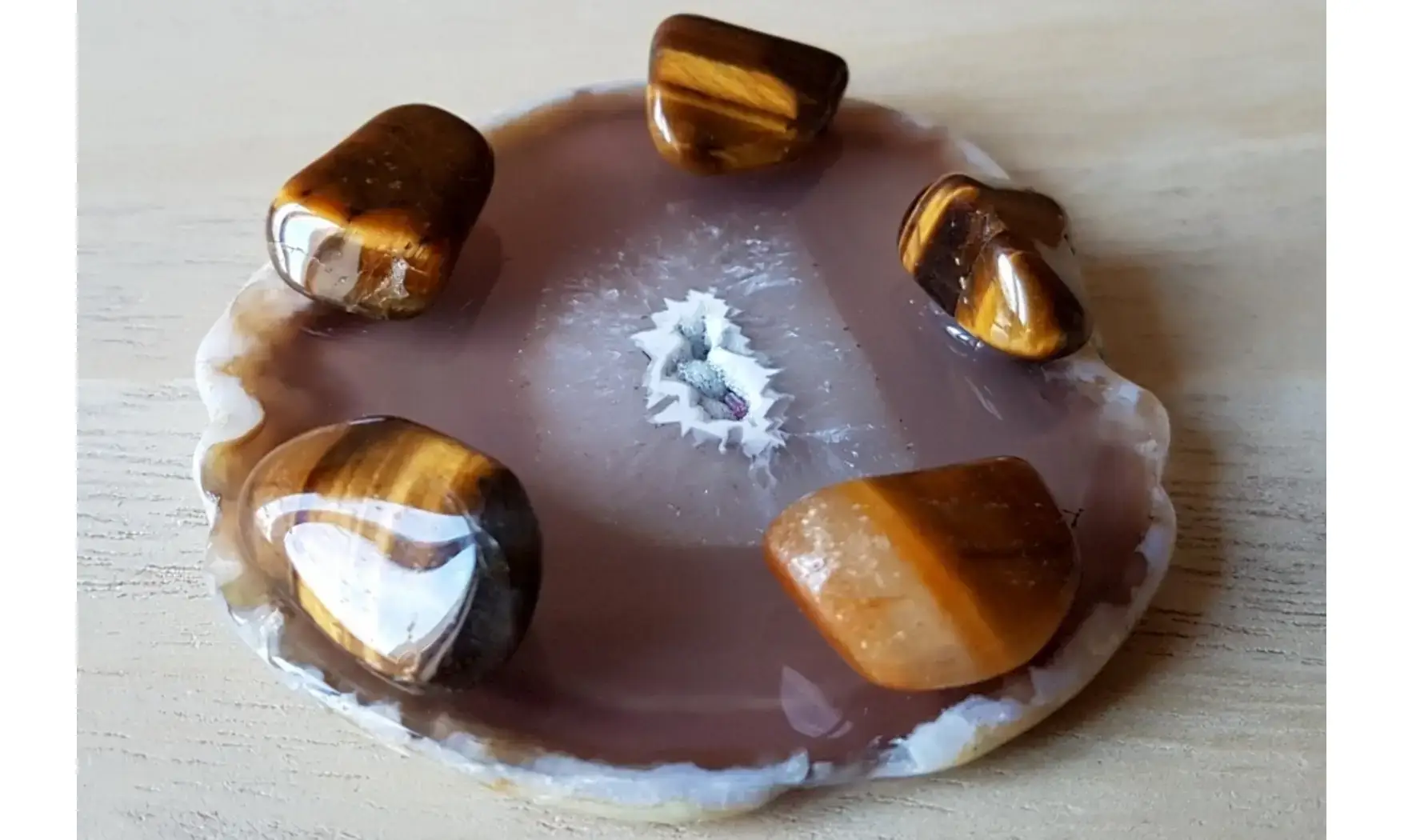 Tiger Eye Parabola