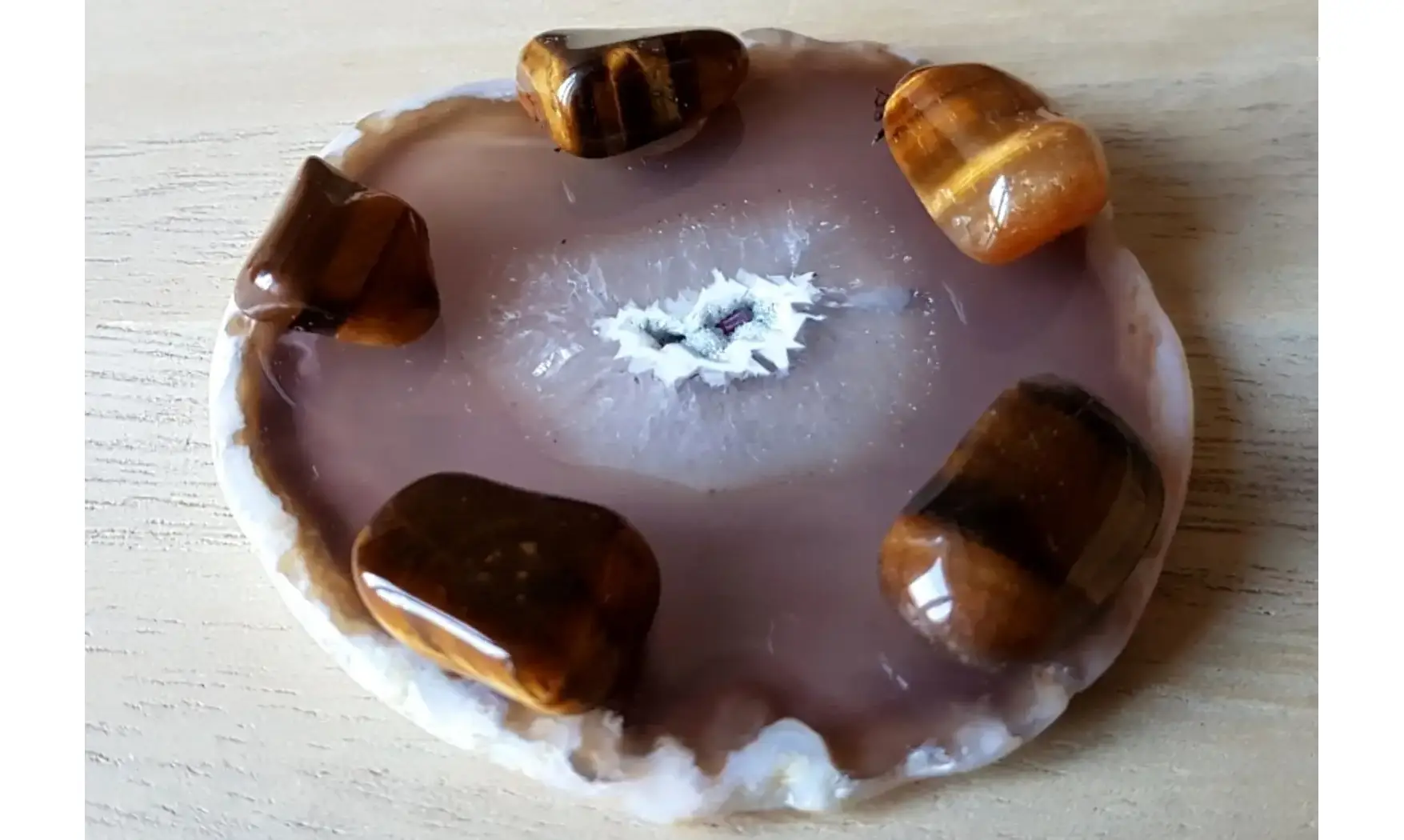 Tiger Eye Parabola