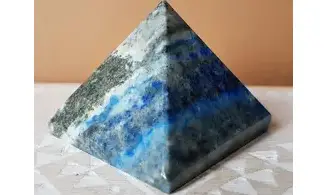Pyramide Lapis lazuli pierre 8